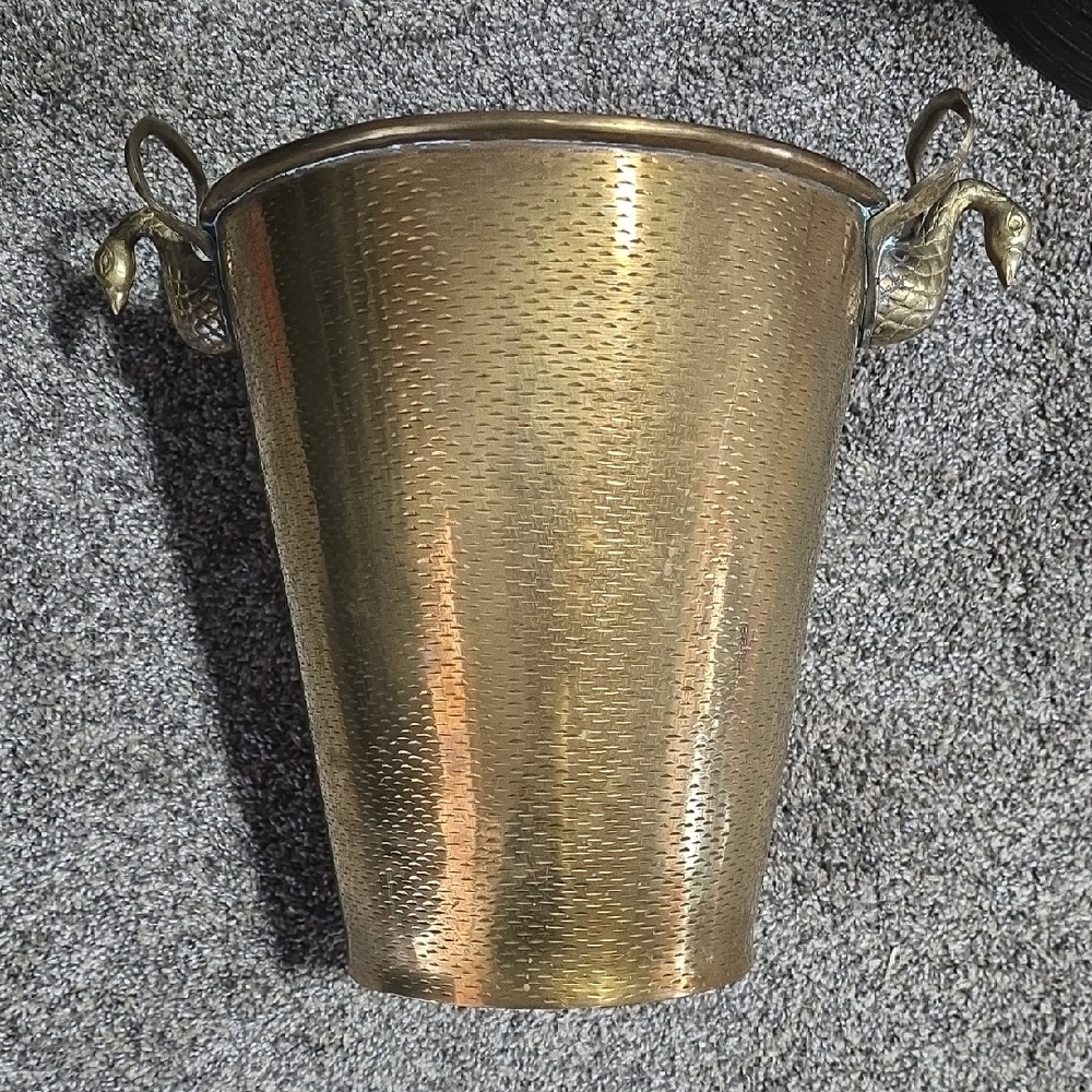 Elegant Gold Metal Ice Bucket